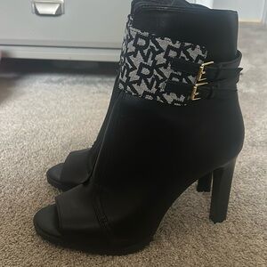DKNY heels